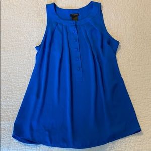 Ann Taylor button sleeveless top